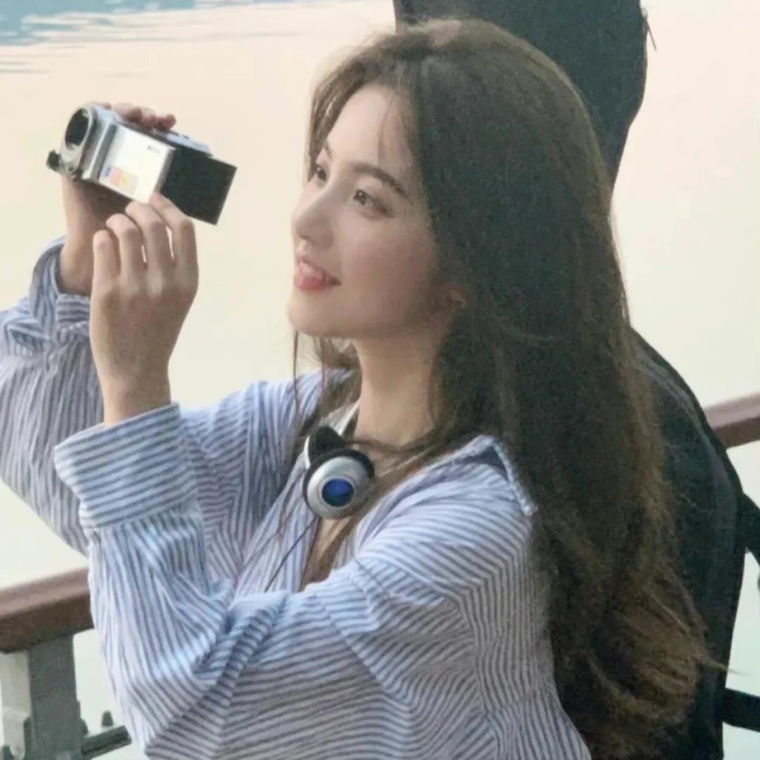 间谍夫妇今天又又又撞任务了